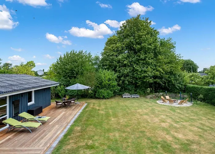 Holiday home Ellie - 500m From The Sea By Interhome